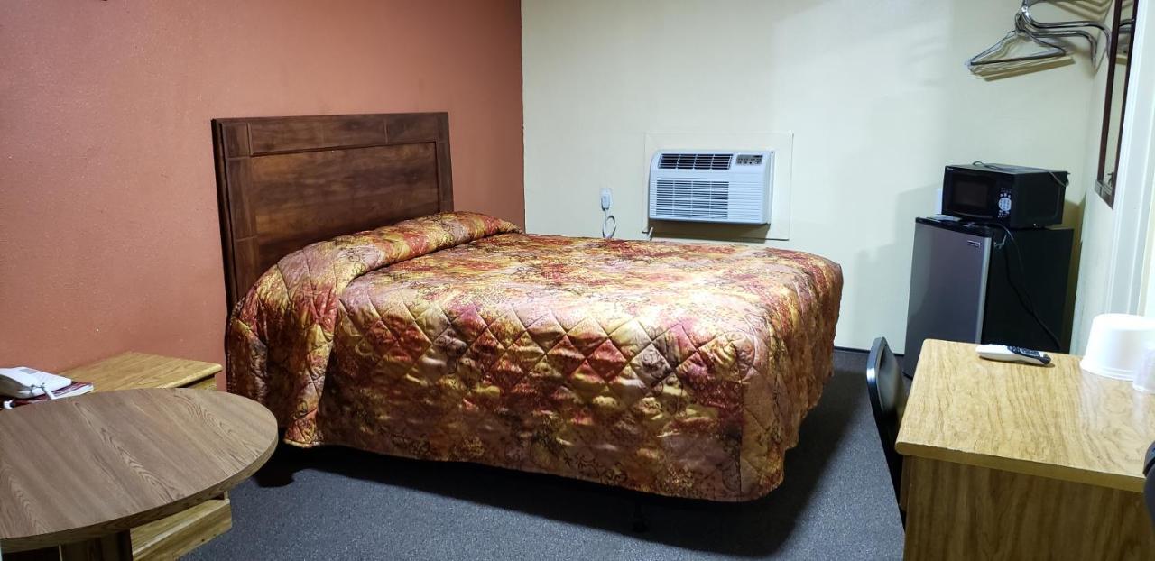 Economy Inn Одесса Экстерьер фото