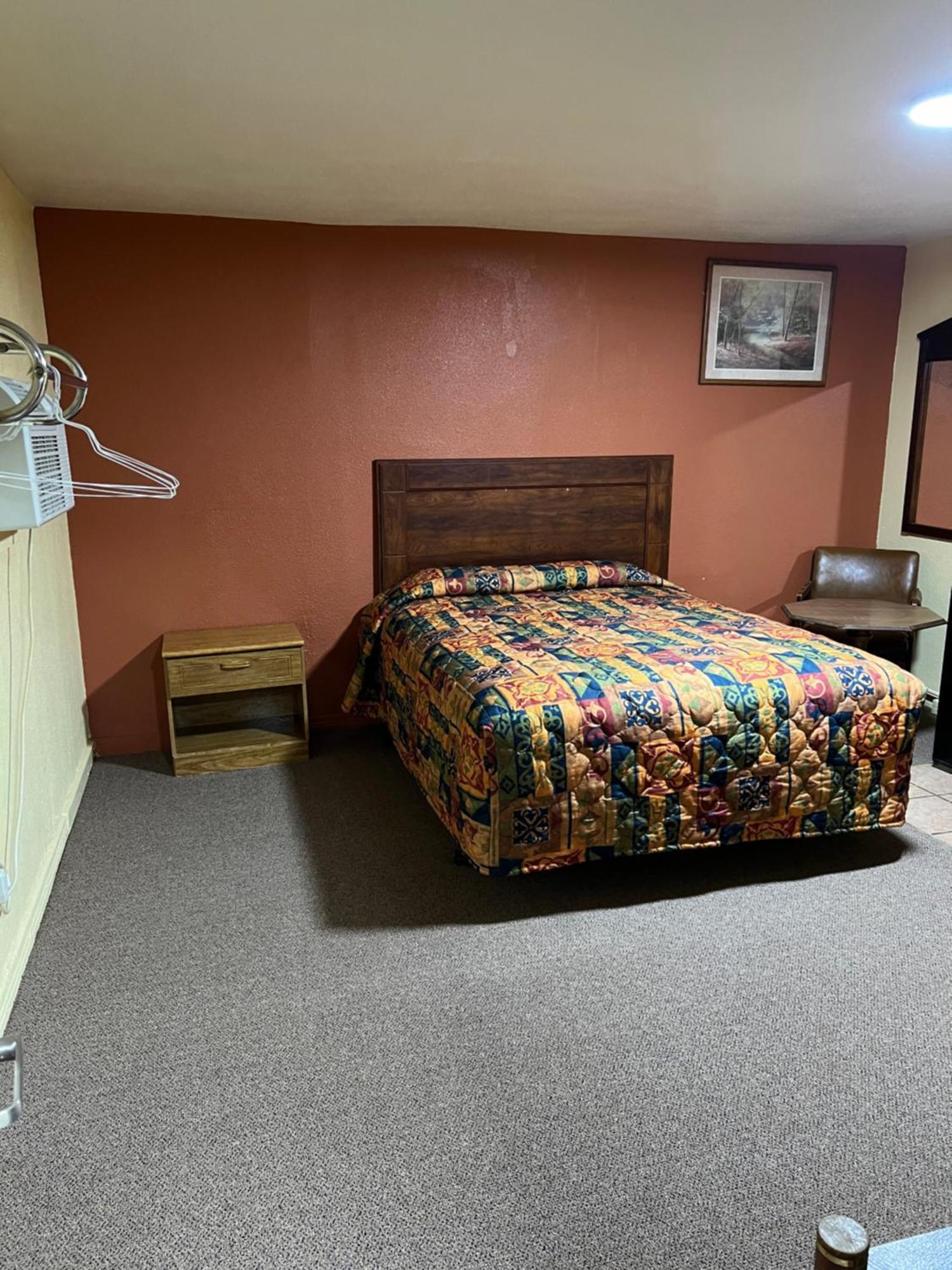 Economy Inn Одесса Экстерьер фото